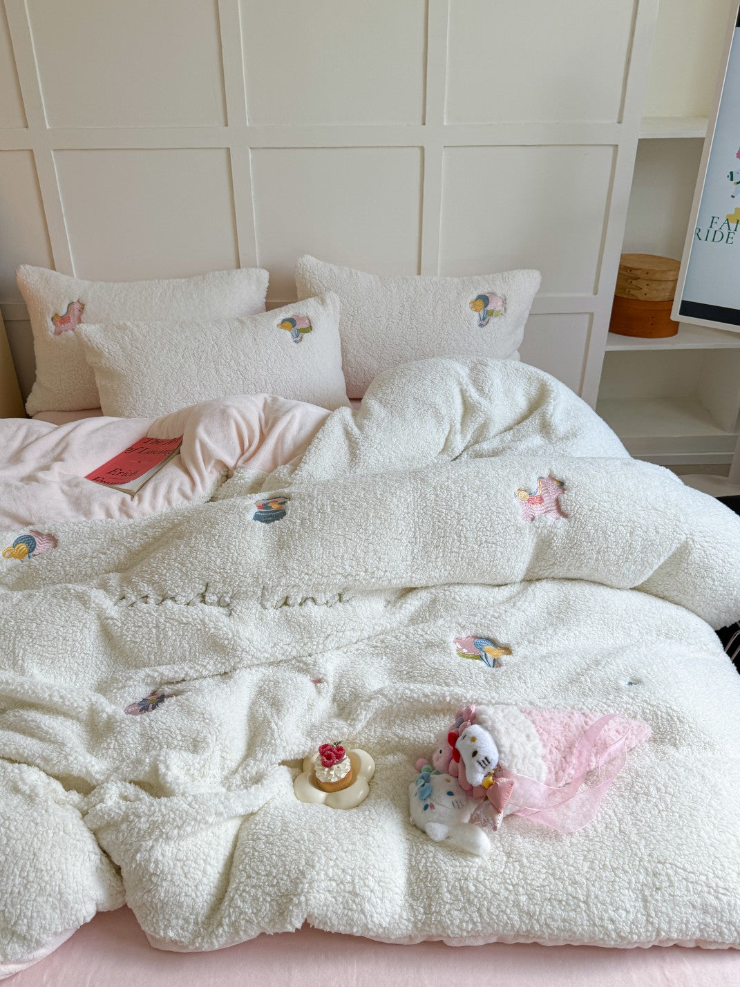 Extra Warm: Candy Land Beddings