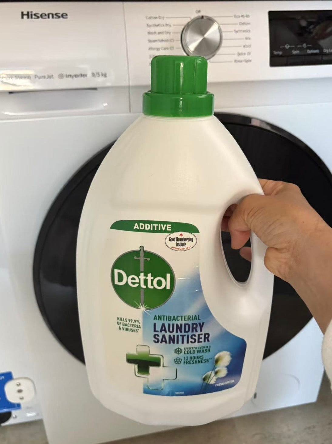 Laundry Service – Fairy Non Bio + Dettol Sanitiser