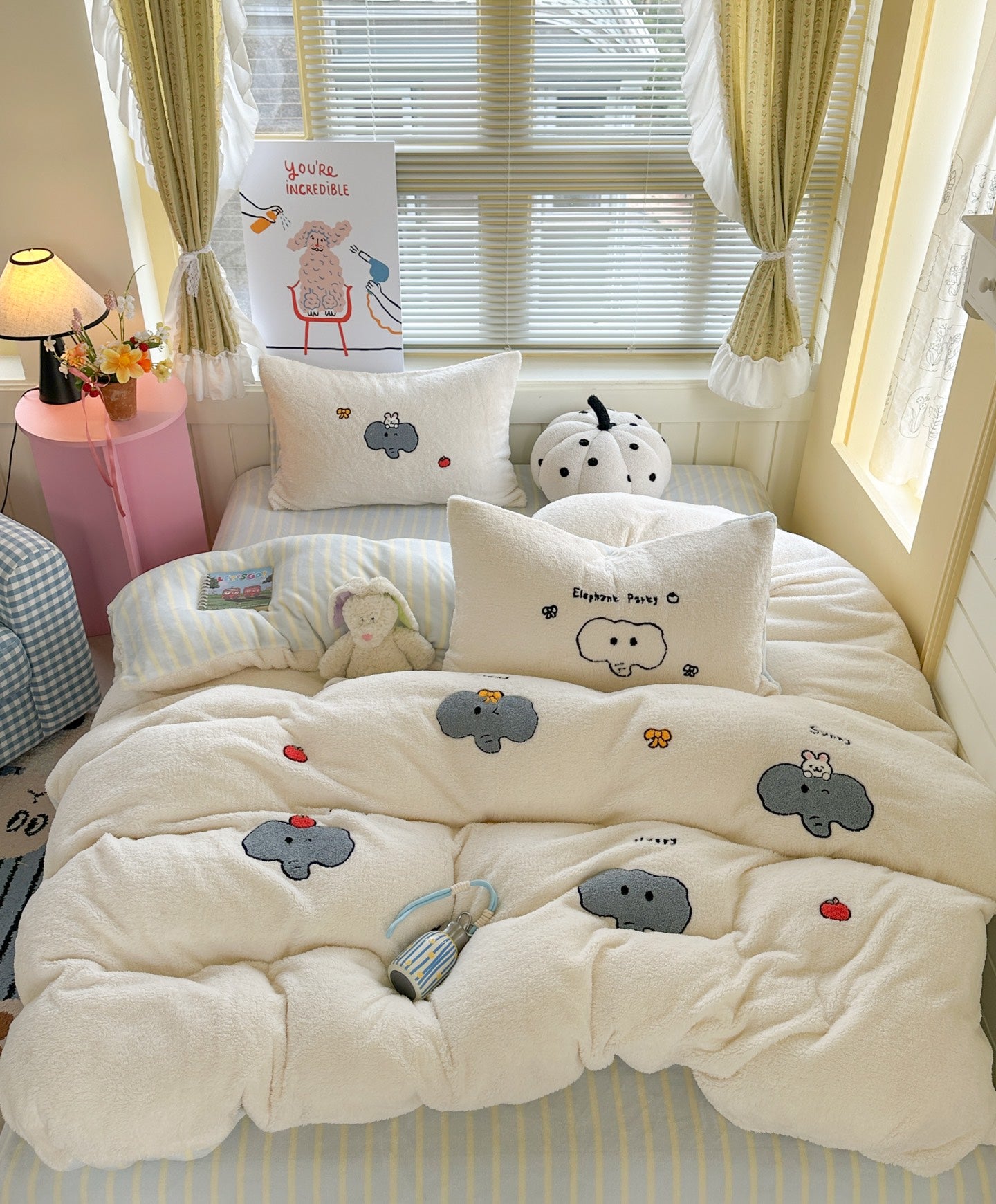 Elephant Party Soft Fleece Bedding Set