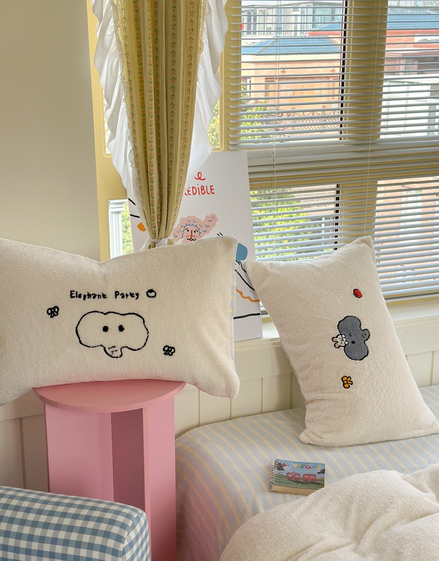 Elephant Party Soft Fleece Bedding Set