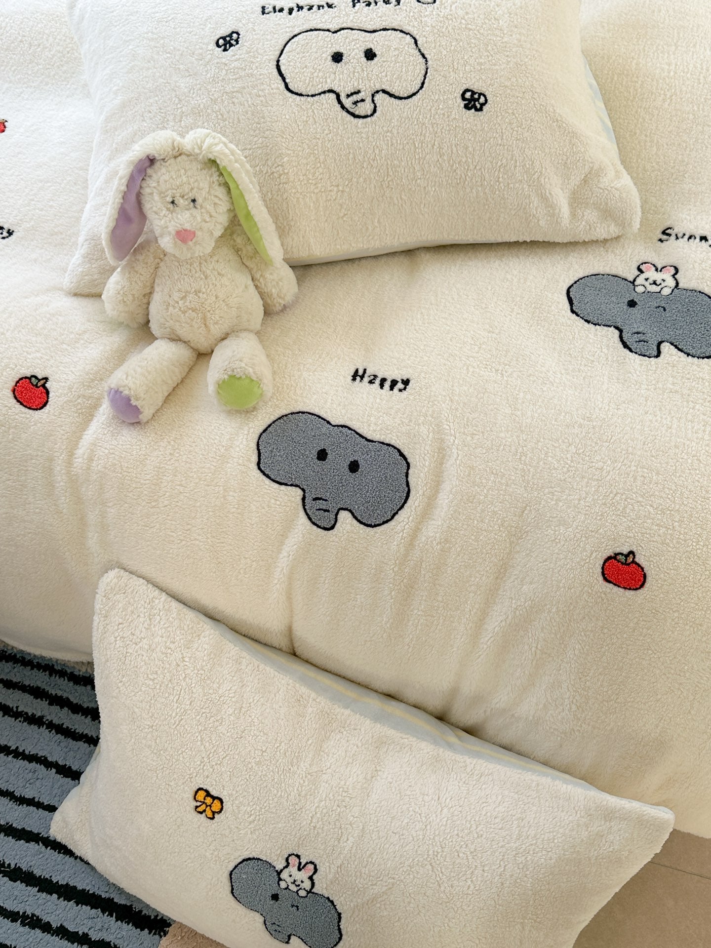 Elephant Party Soft Fleece Bedding Set