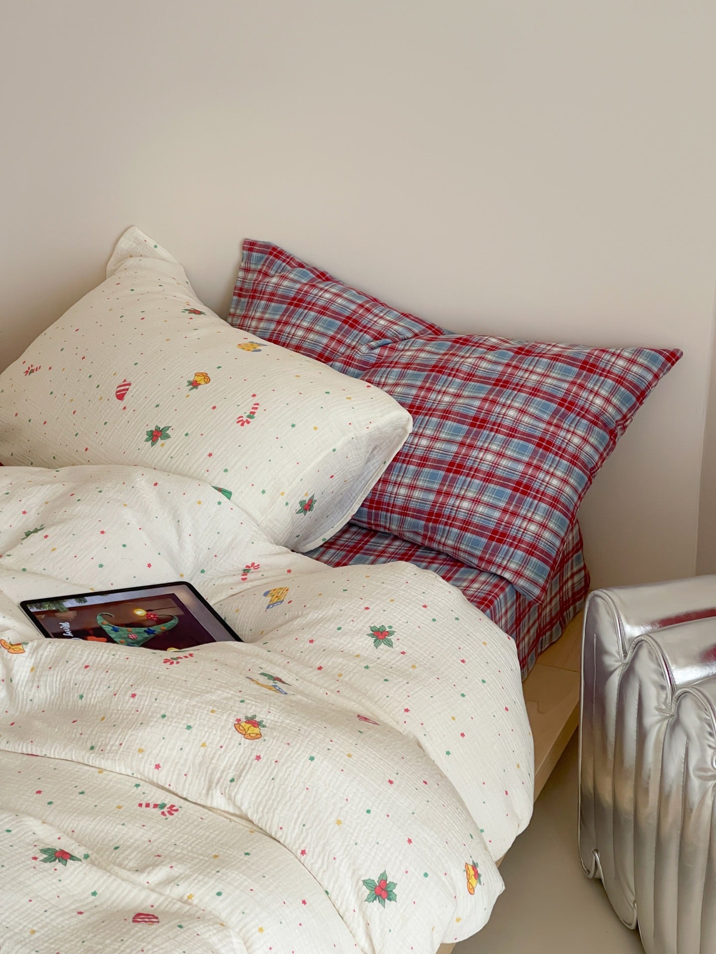 Christmas Party 100% Cotton Beddings