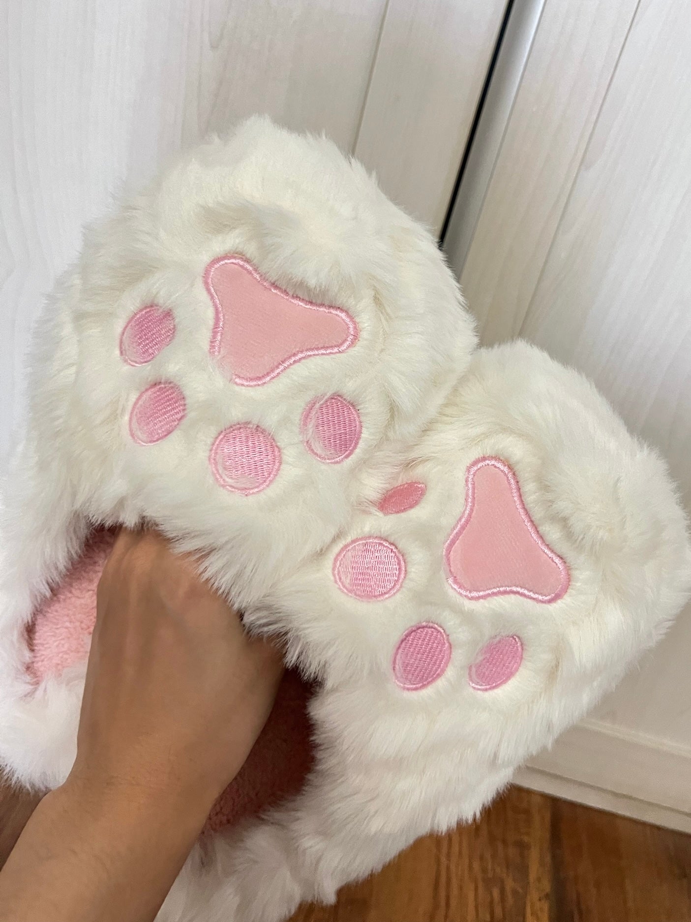 Fluffy Home Slipper - Paw Prints