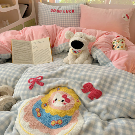 Hello Kitty Fluffy Winter Bedding Set