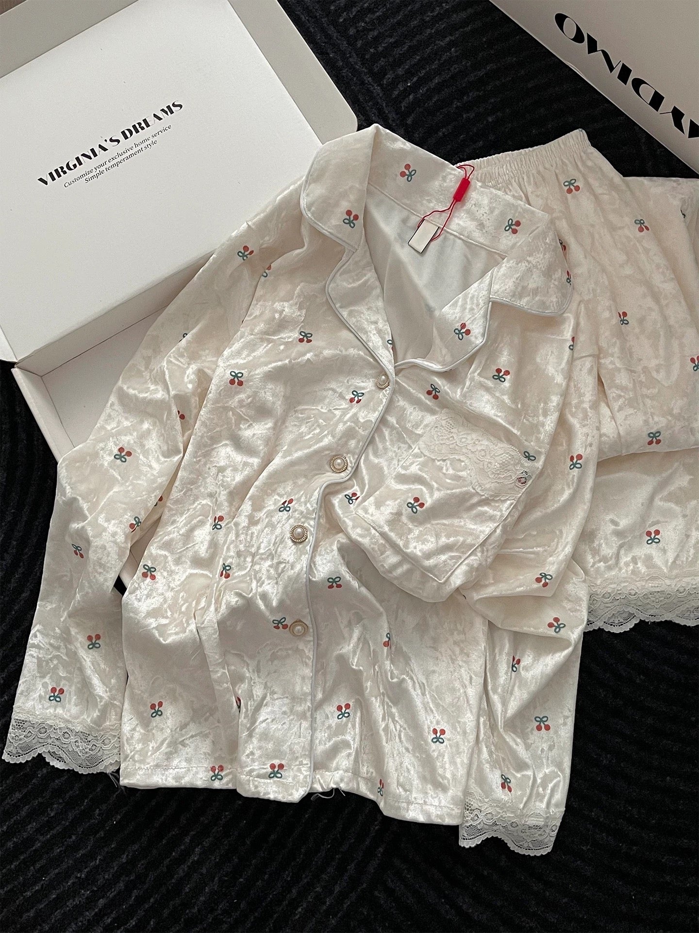 Cherry Print Polyester Pajama Set